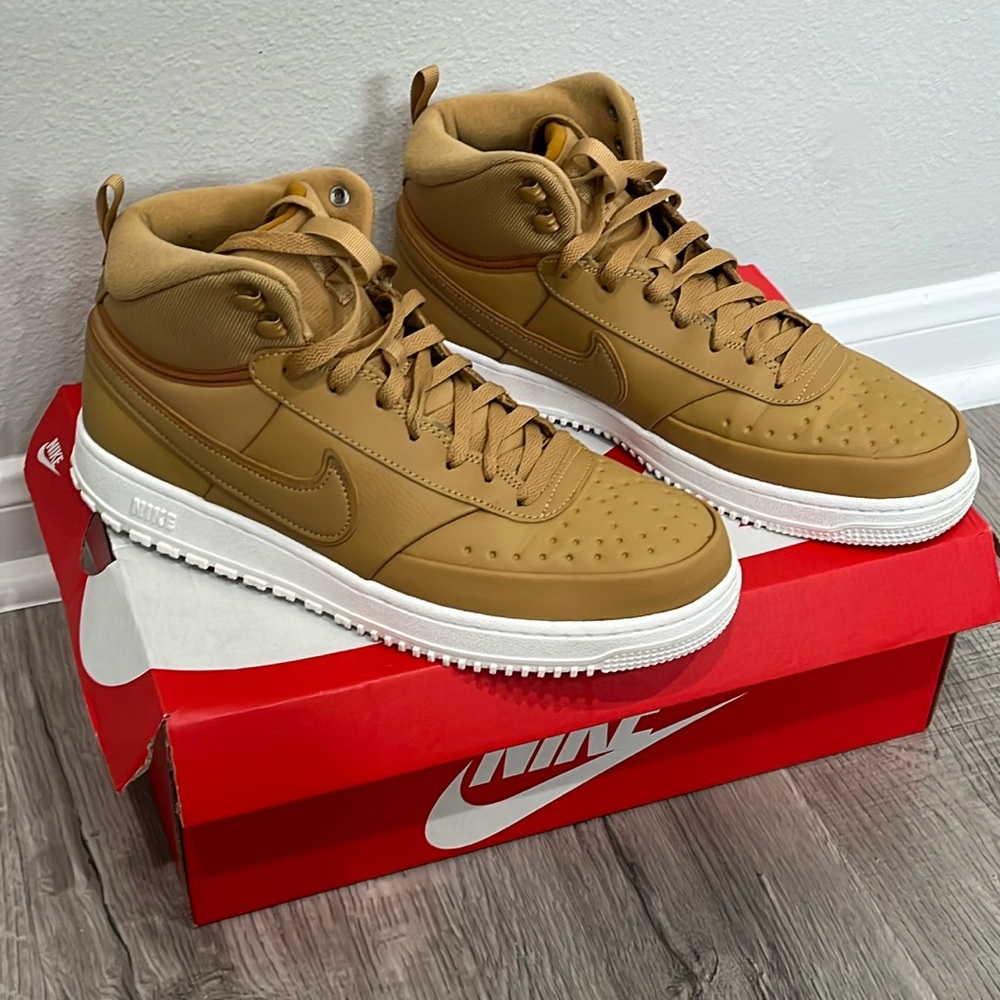 Nike Court Vision Mid Wntr sneakers - Size 11 1/2 - Elemental Gold
